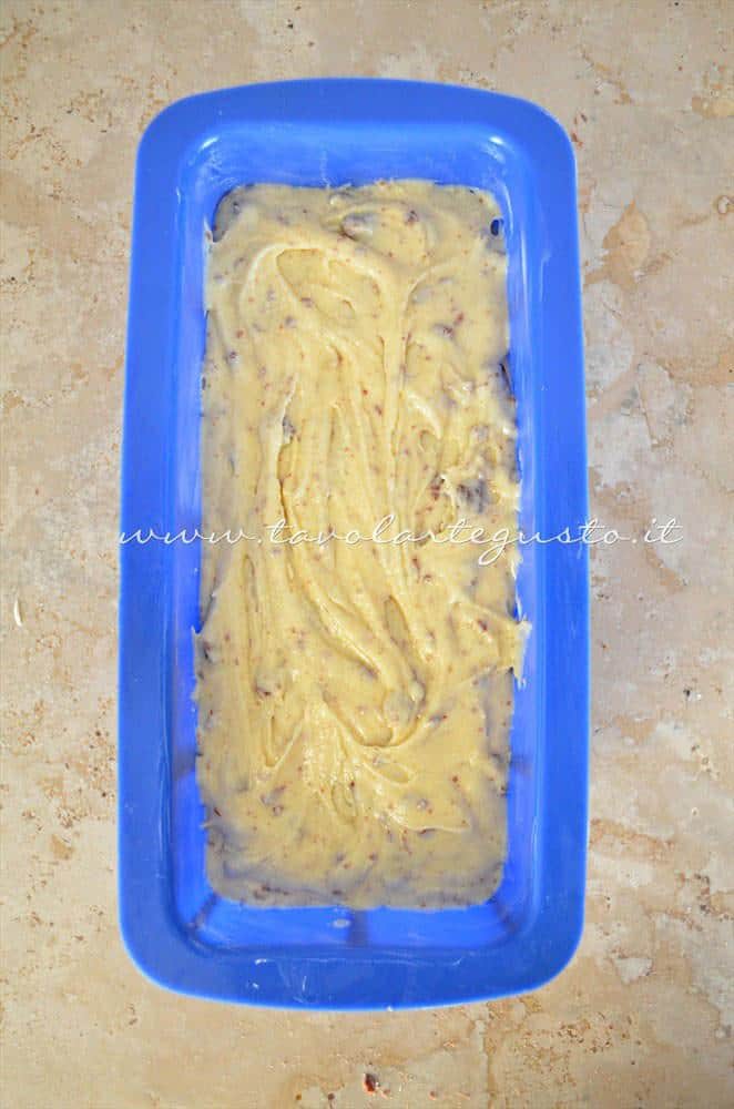 La Torta ricotta e cioccolato nello stampo - Ricetta Torta ricotta e cioccolato La Torta ricotta e cioccolato nello stampo - Ricetta Torta ricotta e cioccolato