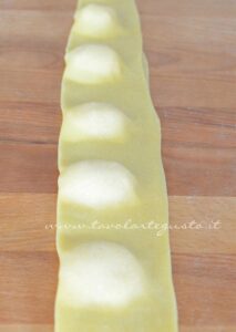 ravioli-di-patate,-mozzarella-e-zafferano7