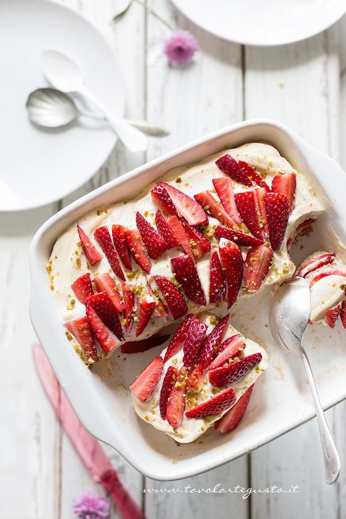 Tiramisù alle Fragole - Ricetta Tiramisù alle Fragole.