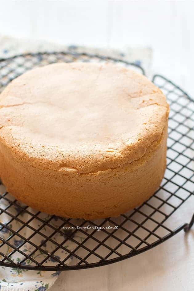 Pan di spagna soffice e alto - Ricetta Pan di spagna