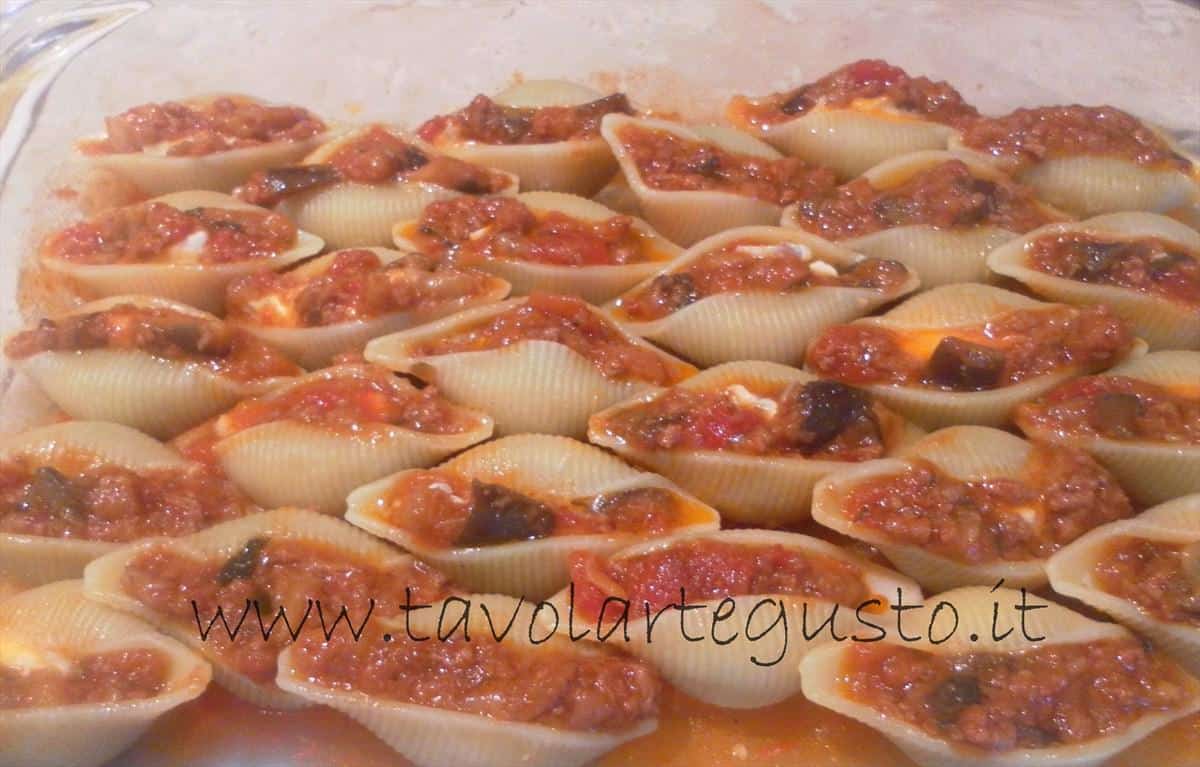 Conchiglioni Ripieni Di Melanzane E Mozzarella Ricetta Gustosa Con Foto