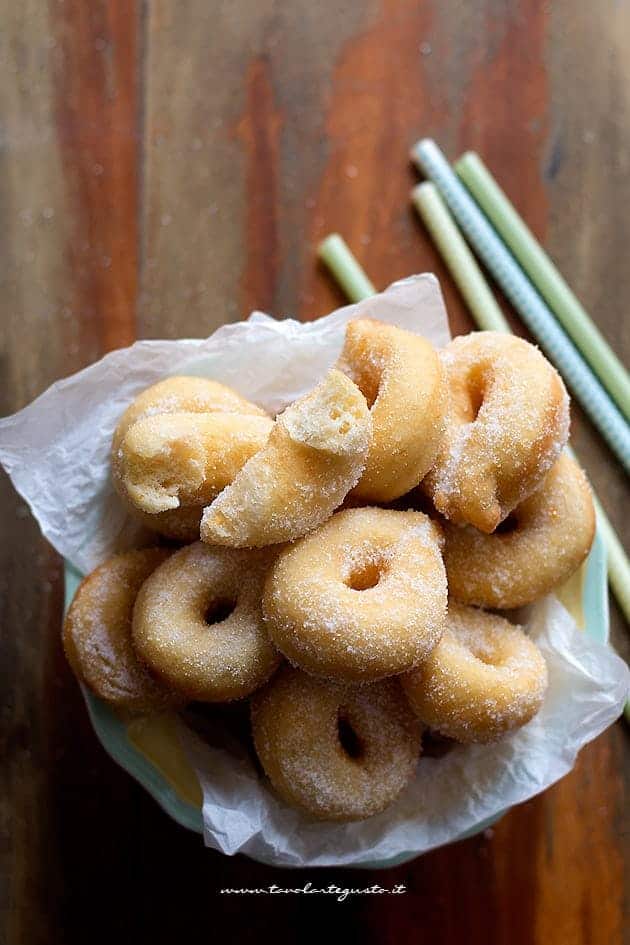 Graffe o Zeppole dolci di patate (interno soffice) - Ricetta Zeppole di patate