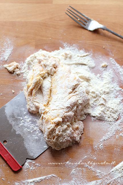 Come fare l'impasto della pasta fresca all'uovo4 -  Ricetta pasta fresca fatta in casa