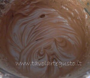 cupcakes al cacao con crema alla nutella11 - Ricetta di Tavolartegusto