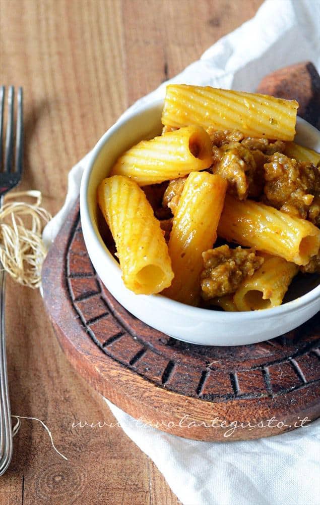rigatoni in crema di zucca e vitello rigatoni in crema di zucca e vitello