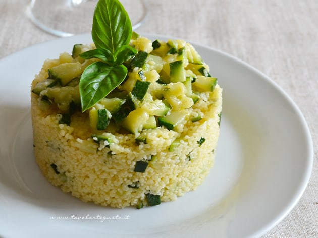 Cous cous con zucchine - Ricetta di Tavolartegusto