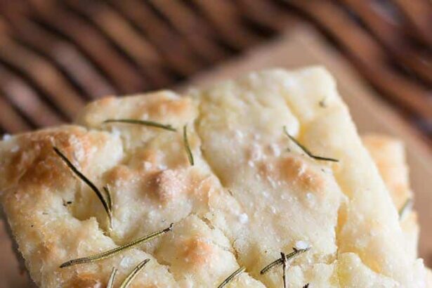 Focaccia veloce e senza impasto - Ricetta Focaccia veloce e senza impasto