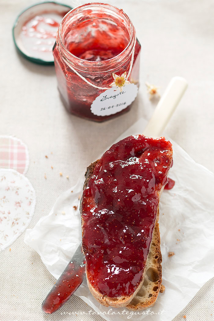 Ricetta marmellata di fragole ( confettura di fragole)