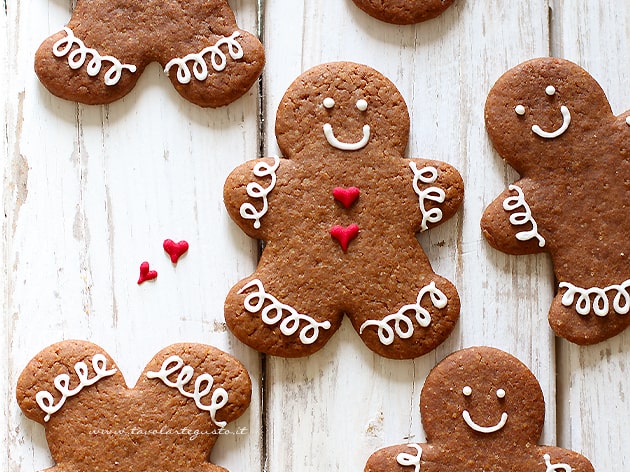 Biscotti Pan Di Zenzero Per Albero Di Natale.Biscotti Pan Di Zenzero Gingerbread La Miglior Ricetta