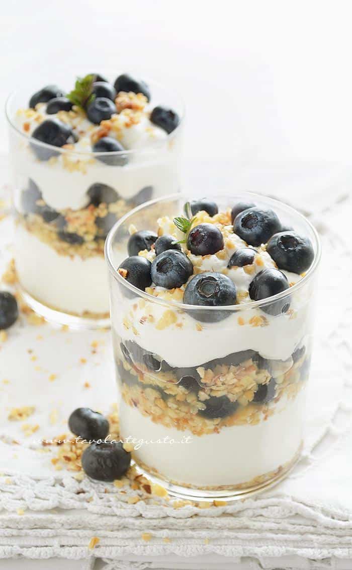 Mousse allo yogurt facile e veloce