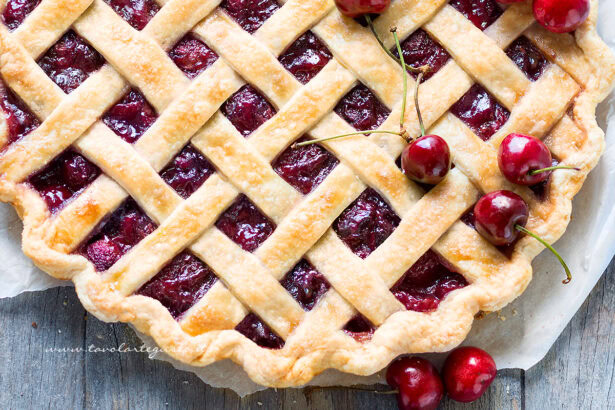 Crostata di ciliegie - Ricetta Crostata di ciliegie