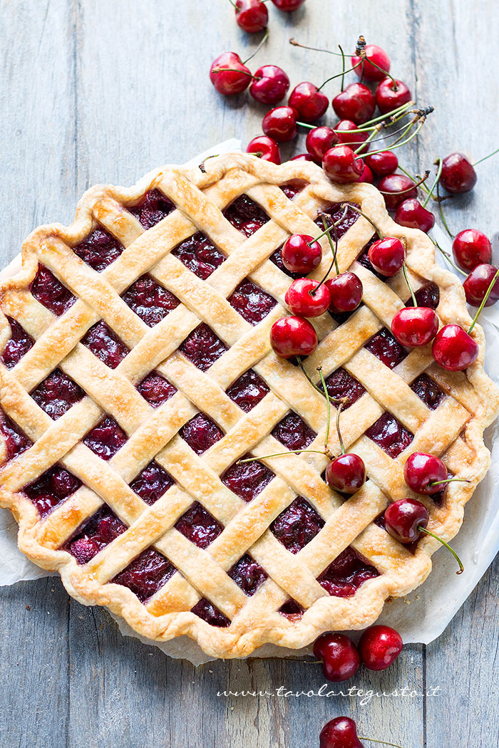 Crostata di ciliegie - Ricetta Crostata di ciliegie