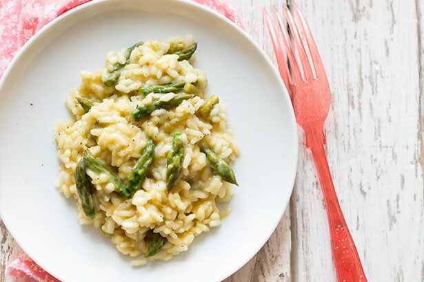 Risotto agli asparagi - Ricetta risotto con asparagi