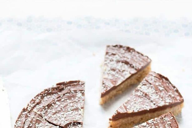 Torta cocco e cioccolato fredda - senza cottura - Ricetta di Tavolartegusto - Ricetta di Tavolartegusto