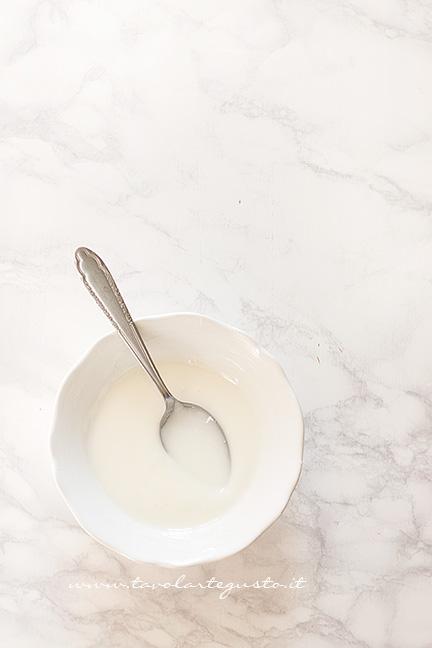 Come preparare la glassa al limone - Ricetta Torta agli agrumi