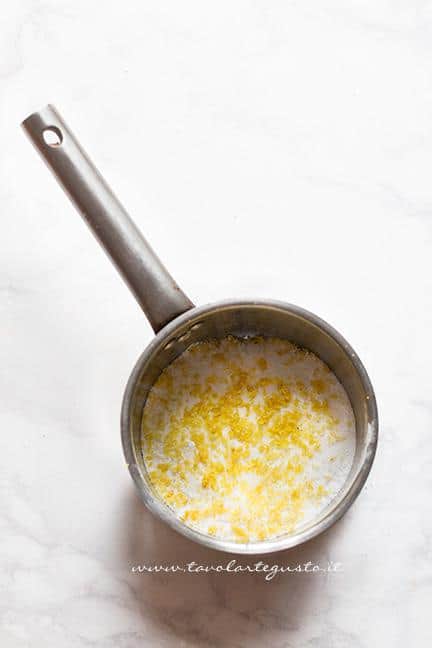 Preparare la Crema al limone - Ricetta Crostata al limone