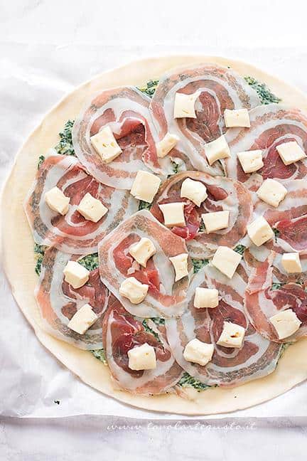 Stella Di Natale Ripiena.Stella Di Pasta Sfoglia Salata La Ricetta Passo Passo