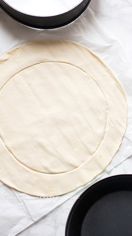 Intagliare un cerchio - Ricetta Torta di mele e pasta sfoglia