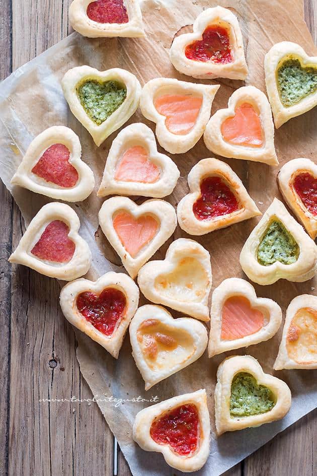 Cuori di Pasta Sfoglia : facili, golosi, mille gusti! - Ricetta passo passo