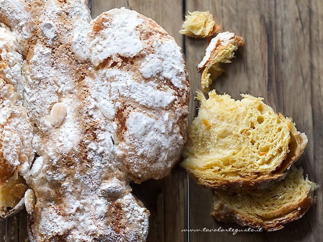 Colomba Pasquale - Colomba di Pasqua - Ricetta Colomba soffice e facile