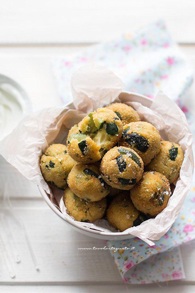 Polpette di zucchine buonissime - Ricetta Polpette di zucchine