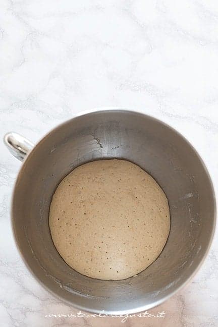 Lievitino raddoppiato di volume - Ricetta Albero di Focaccia