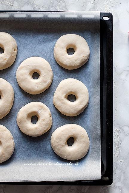 DONUTS al FORNO VEGAN SENZA GLUTINE