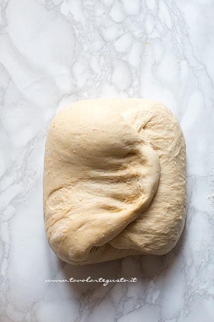 Fare le pieghe 2 - Ricetta Graffe napoletane