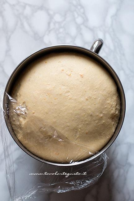 Impasto lievitato - Ricetta Graffe napoletane
