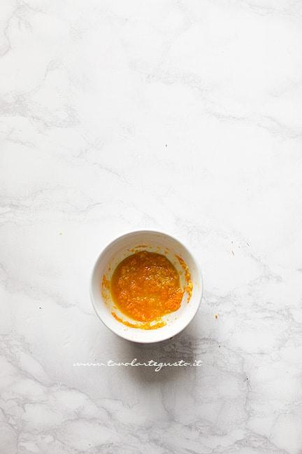 mix profumato di aromi - Ricetta Graffe napoletane