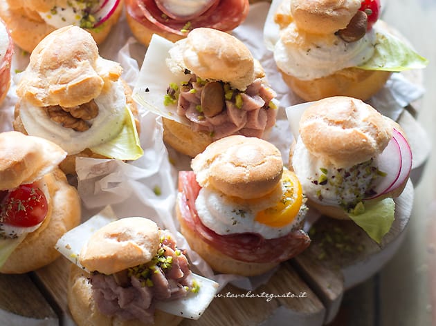 Bignè salati - Ricetta Bignè salati-