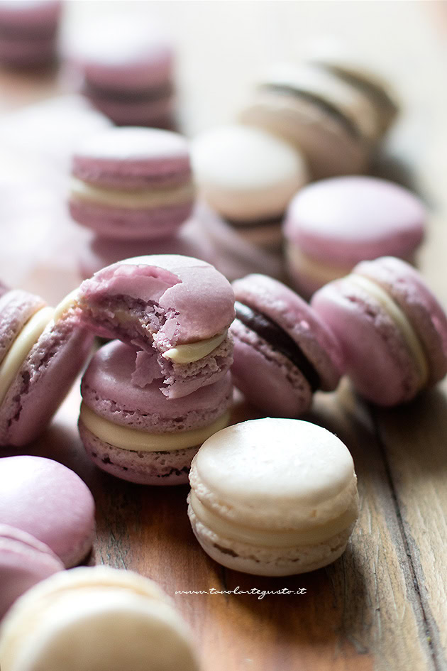 Interno morbido Macarons - Ricetta Macarons - Ricetta di Tavolartegusto