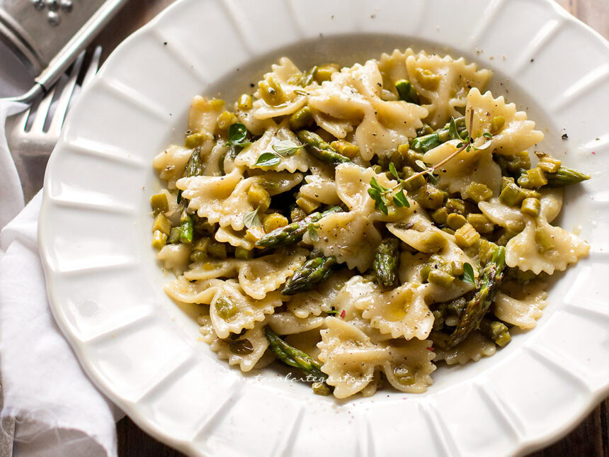 Pasta con asparagi - Ricetta Pasta agli asparagi