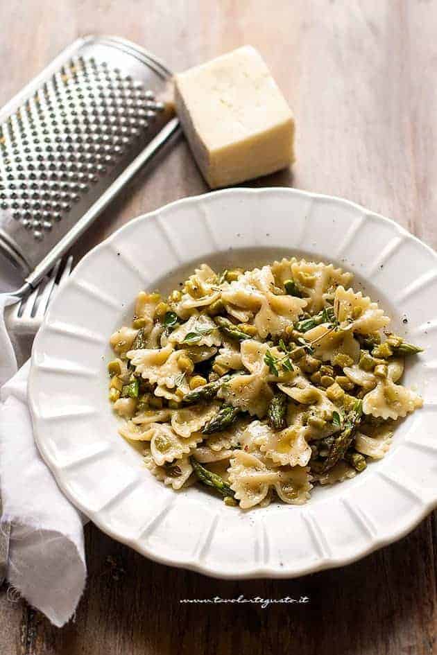 Pasta con asparagi - Ricetta Pasta agli asparagi