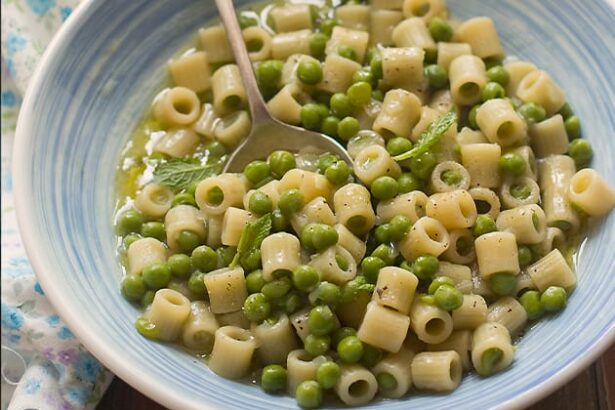 Pasta e Piselli - Ricetta Pasta e piselli - Ricetta di Tavolartegusto