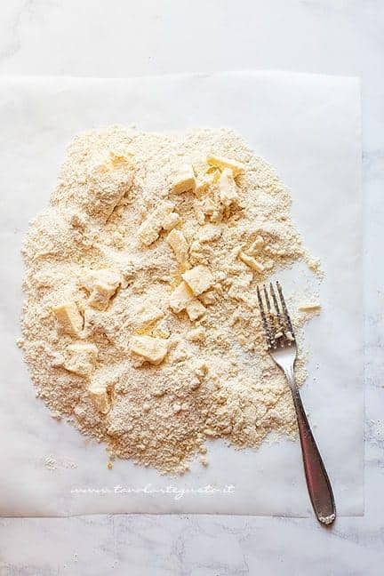 preparare il crumble - Ricetta Crumble di ciliegie