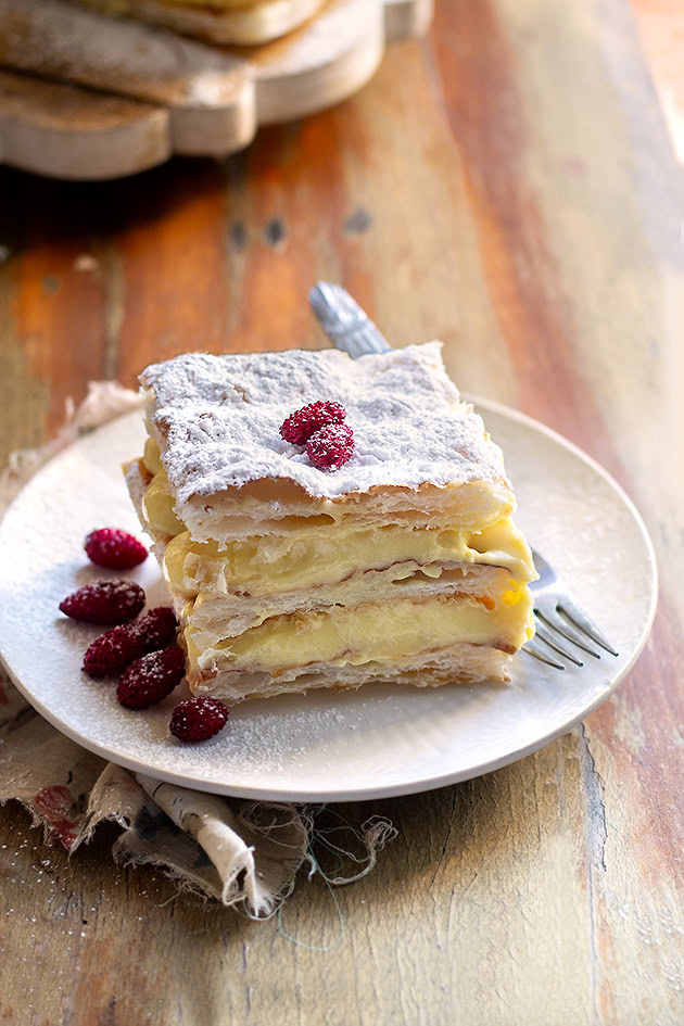 Millefoglie : la Ricetta classica della Torta Millefoglie alla crema