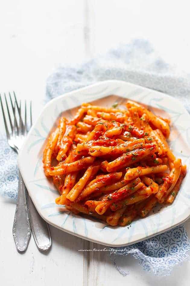 Pasta con crema di peperoni - Ricetta Pasta con crema di peperoni