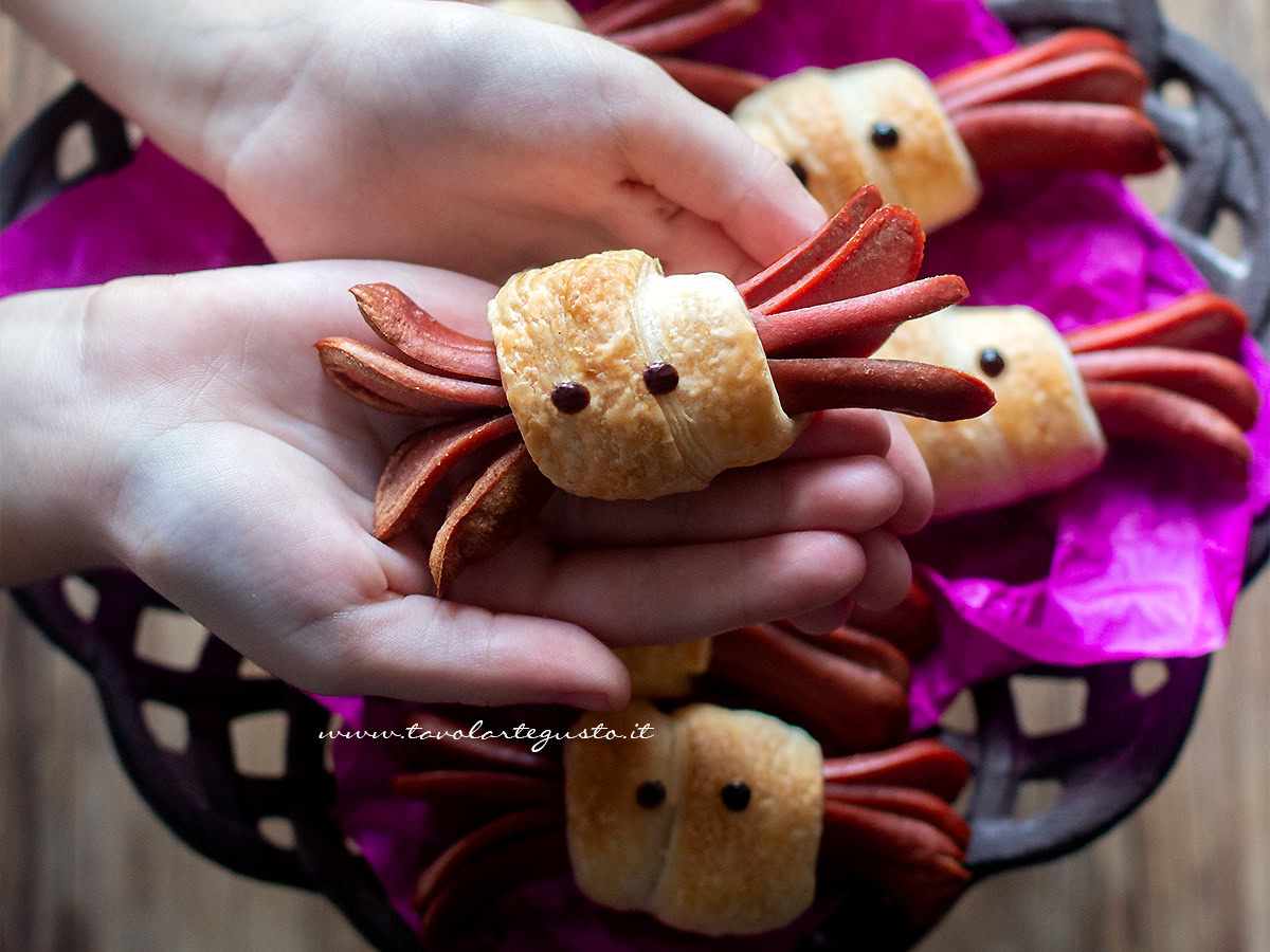 Ragnetti di wurstel (Wurstel ragno)