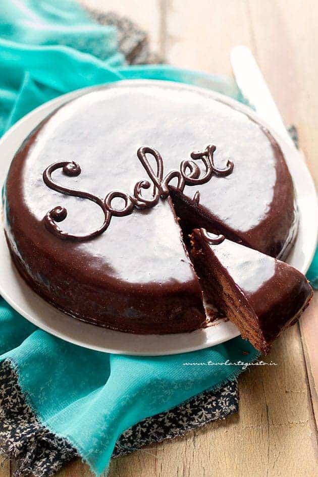 Torta Sacher (Sachertorte) 