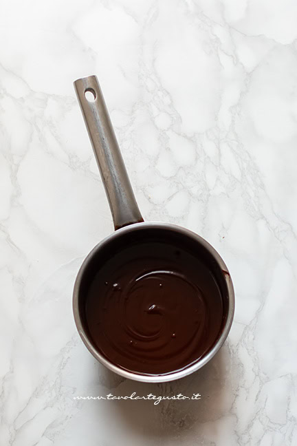 crema al cioccolato - Ricetta Crostata pere e cioccolato
