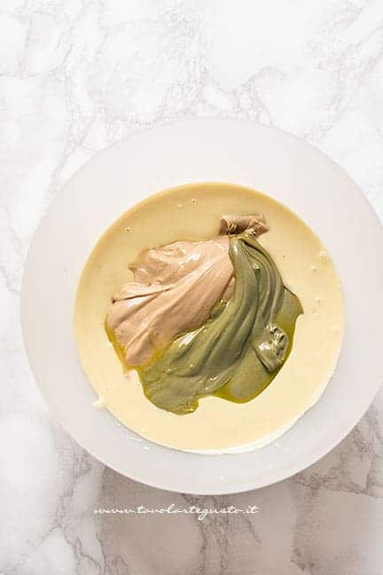 crema al pistaccio, con cioccolato bianco e nutella bianca - Ricetta Torrone al pistacchio