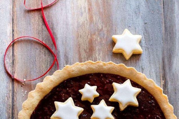 Crostata natalizia con stelle - Ricetta Crostata natalizia - Ricetta di Tavolartegusto