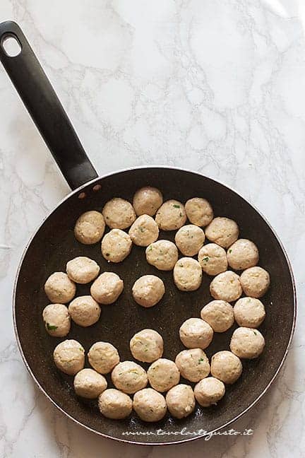 Polpettine leggermente cotte - Ricetta Polpette in agrodolce