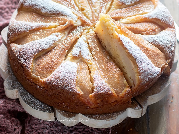 Torta di pere - Ricetta torta di pere (veloce e semplice)-