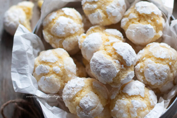 biscotti al limone morbidi e semplici - Ricetta Biscotti al limone