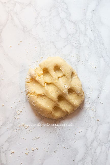 impasto morbido al limone - Ricetta Biscotti al limone