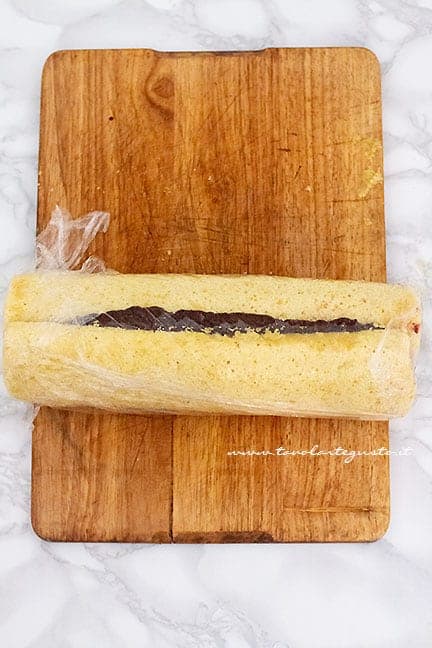 tronchetto arrotolato - Ricetta Tronchetto di Natale