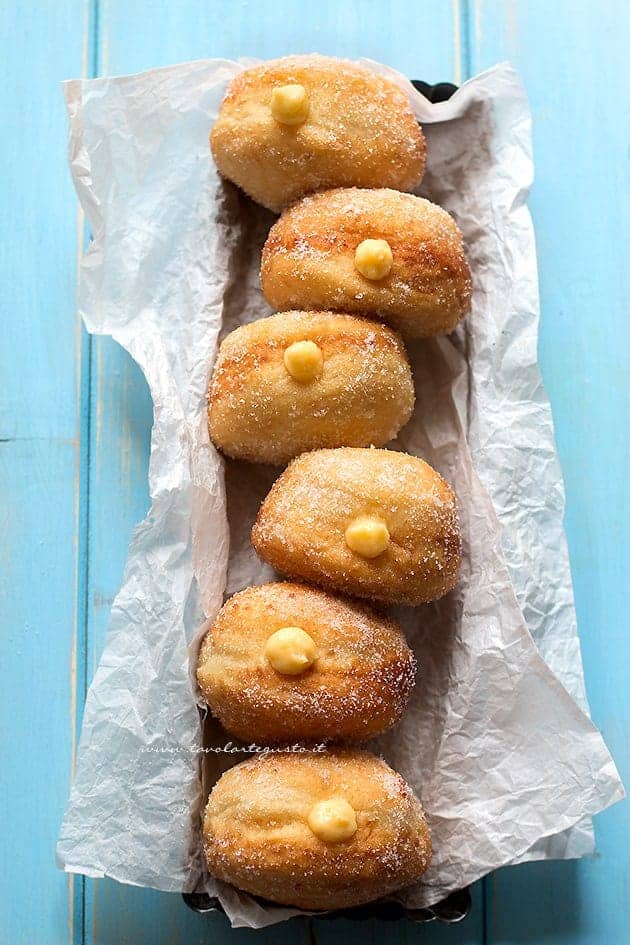 Bomboloni Sofficissimi Al Forno E Fritti Ricetta Bomboloni Passo Passo