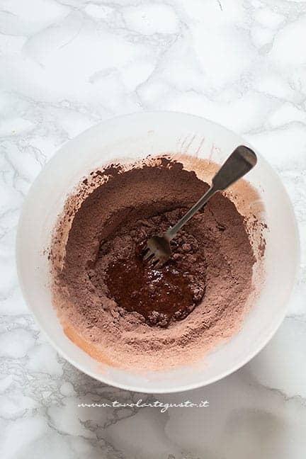 come fare l'impasto al cacao - Ricetta Chiacchiere al cioccolato
